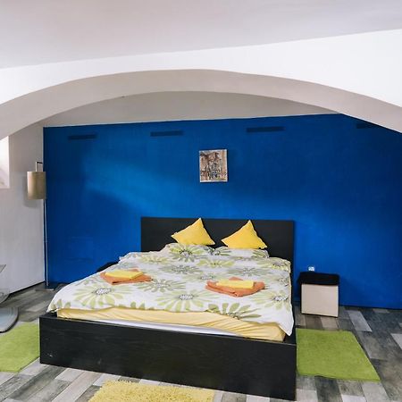 Отель Design Loft Тимишоара Экстерьер фото